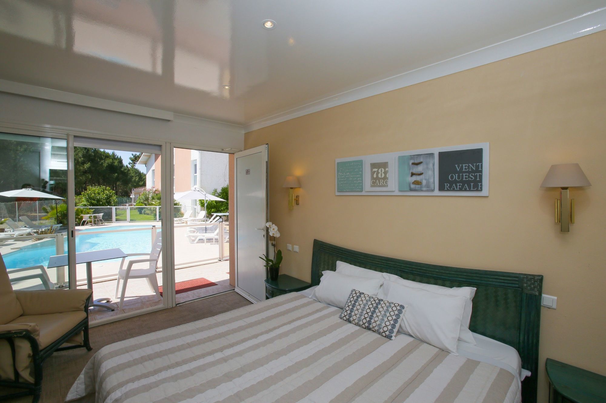 Hotel Restaurant La Forestiere Biscarrosse-Plage Buitenkant foto
