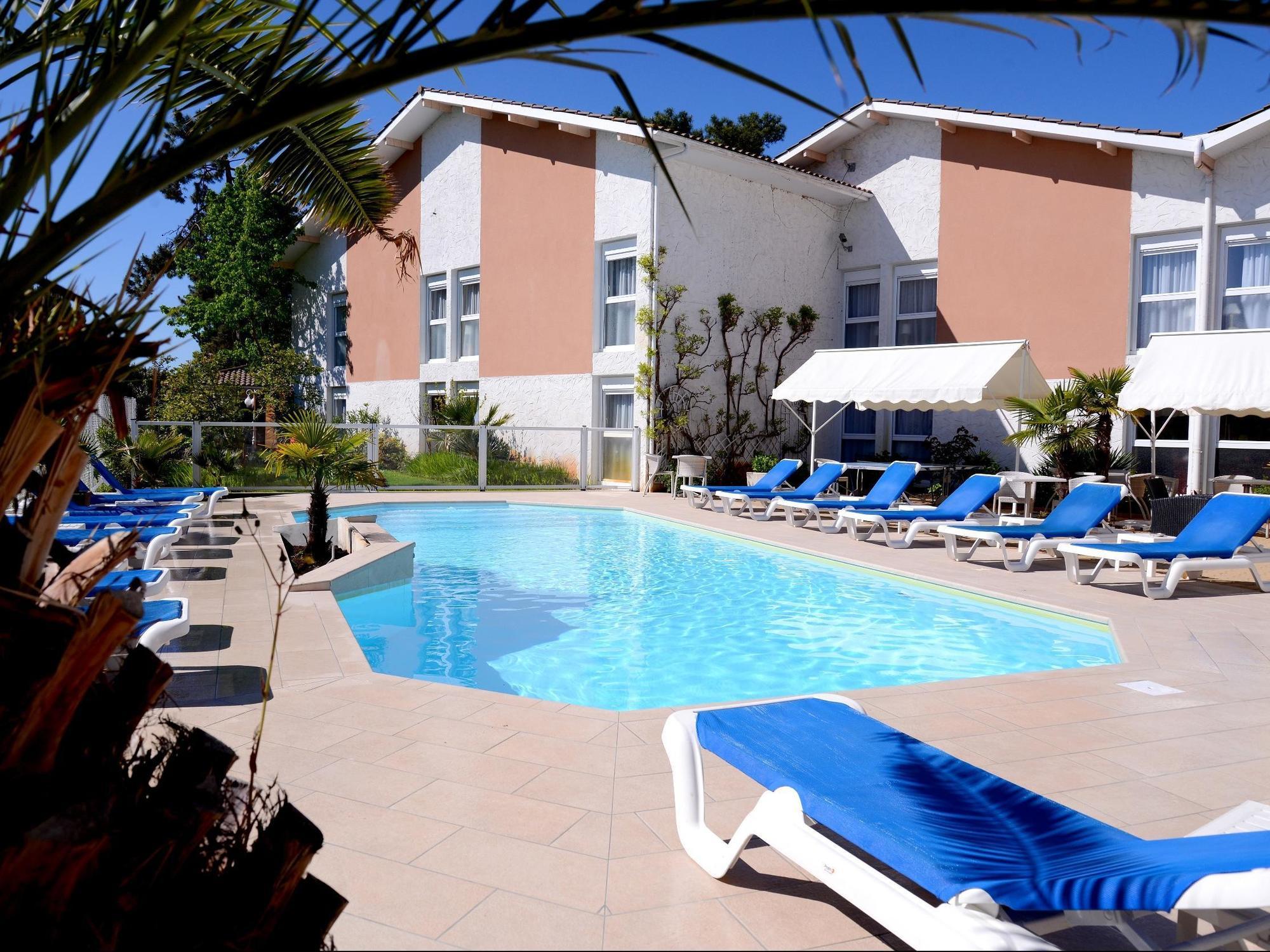 Hotel Restaurant La Forestiere Biscarrosse-Plage Buitenkant foto