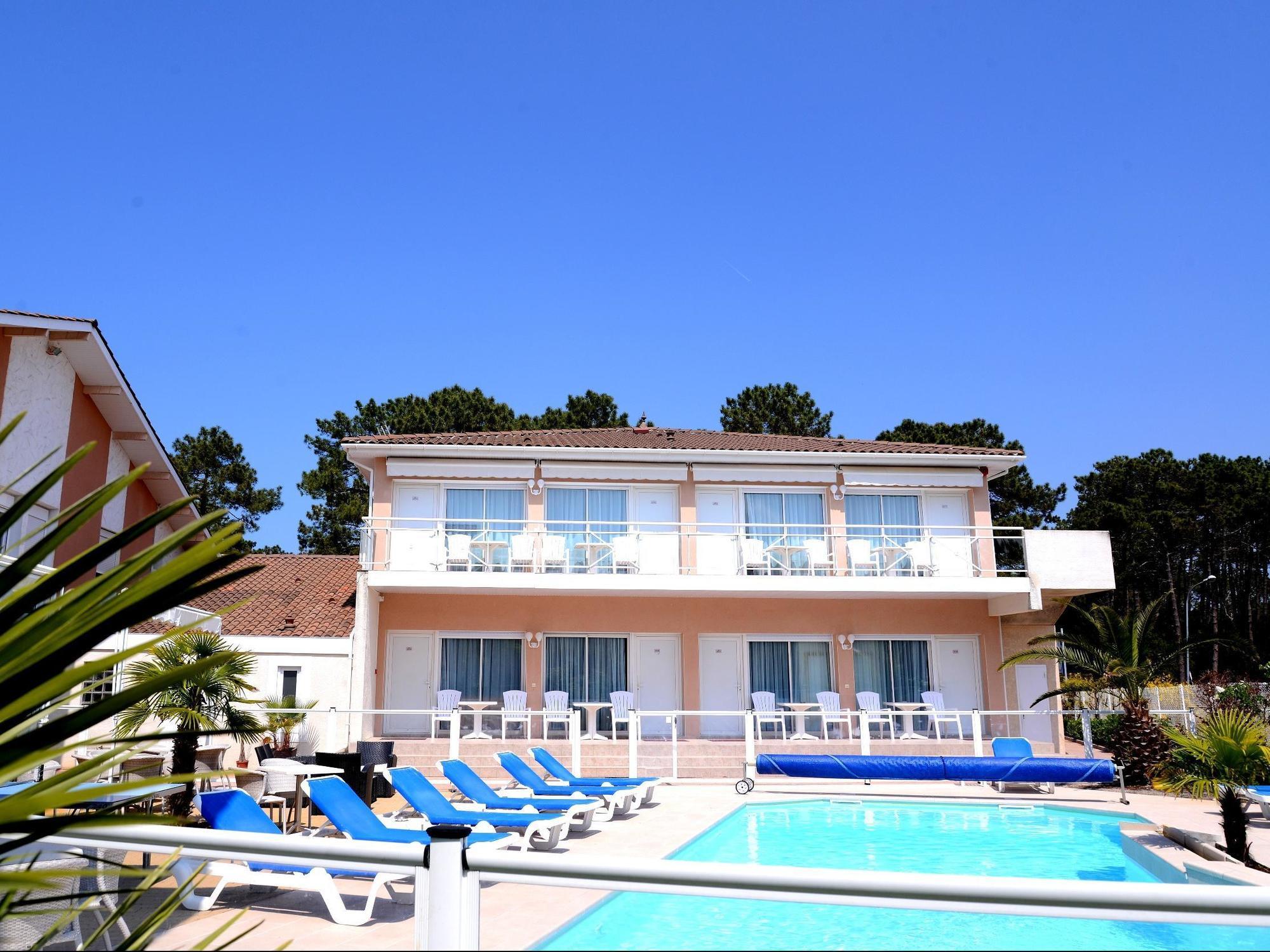 Hotel Restaurant La Forestiere Biscarrosse-Plage Buitenkant foto